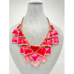 Pembe Taşlı Desenli Kolye